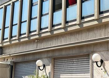 Locale su tre livelli