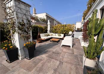 ESCLUSIVA RESIDENZA NEL CUORE DI BARI